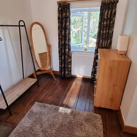 Woodland House By Cliftonvalley Holiday home *