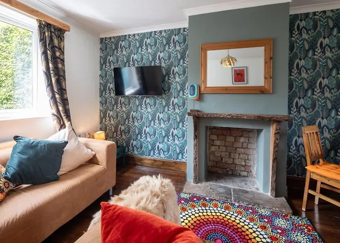 Будинок відпочинку Woodland House By Cliftonvalley Бристоль